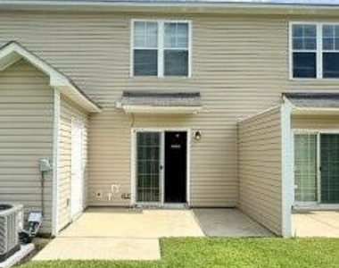 138 Collinwood Drive - Photo Thumbnail 21