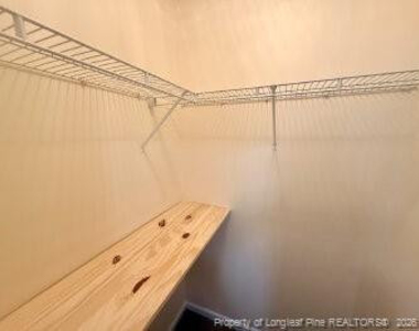 138 Collinwood Drive - Photo Thumbnail 15