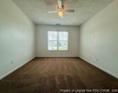 138 Collinwood Drive - Photo Thumbnail 16