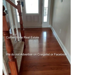 190 Trenton Place - Photo Thumbnail 5
