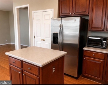 8517 Barrow Furnace Lane - Photo Thumbnail 17