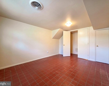7511 Elgar Street - Photo Thumbnail 21