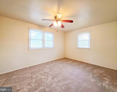 7511 Elgar Street - Photo Thumbnail 18