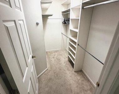 12501 Hayes Court - Photo Thumbnail 21