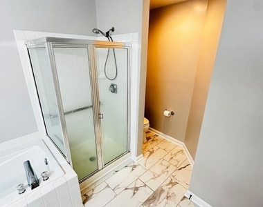 12501 Hayes Court - Photo Thumbnail 19