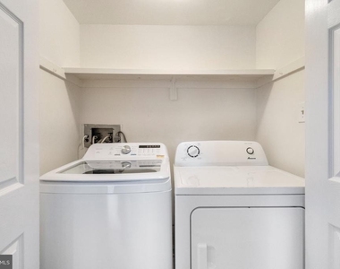 7334 Tavenner Lane - Photo Thumbnail 25