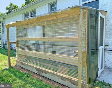 6528 Chesterfield Avenue - Photo Thumbnail 32