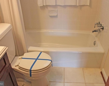 6528 Chesterfield Avenue - Photo Thumbnail 11