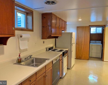 6528 Chesterfield Avenue - Photo Thumbnail 19