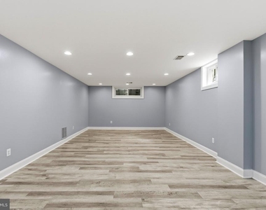 11800 Grey Birch Place - Photo Thumbnail 30