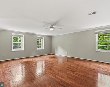 11800 Grey Birch Place - Photo Thumbnail 23