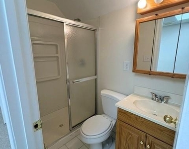5017 Head Court - Photo Thumbnail 17