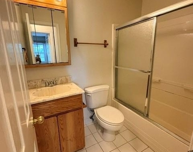 5017 Head Court - Photo Thumbnail 15