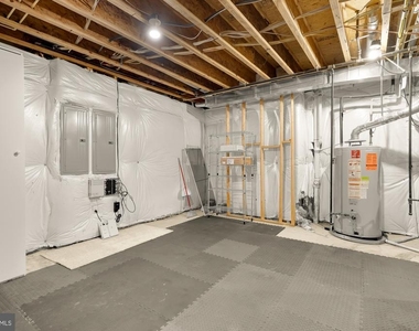 10606 Rosehaven Street - Photo Thumbnail 45