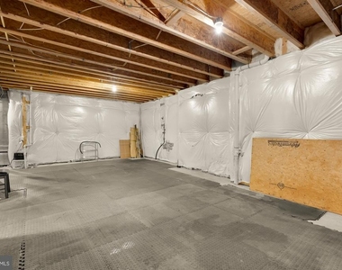 10606 Rosehaven Street - Photo Thumbnail 44