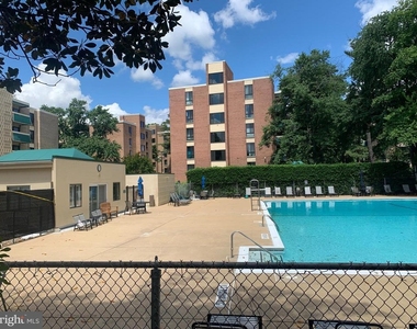 6141 Leesburg Pike - Photo Thumbnail 34