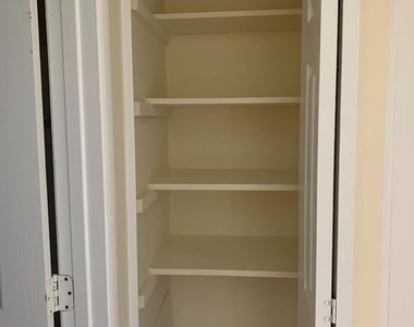 6141 Leesburg Pike - Photo Thumbnail 13