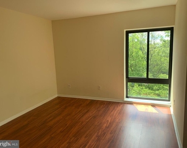 6141 Leesburg Pike - Photo Thumbnail 16