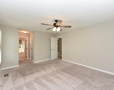 4916 Royal Adelaide Way - Photo Thumbnail 8