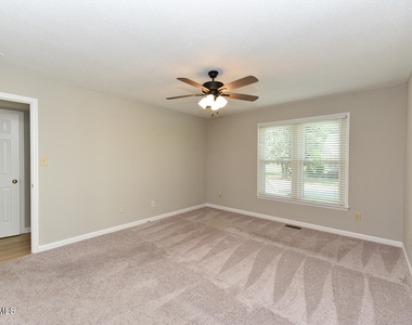 4916 Royal Adelaide Way - Photo Thumbnail 9