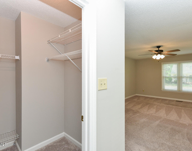 4916 Royal Adelaide Way - Photo Thumbnail 12