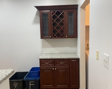 7704 Haynes Point Way - Photo Thumbnail 12