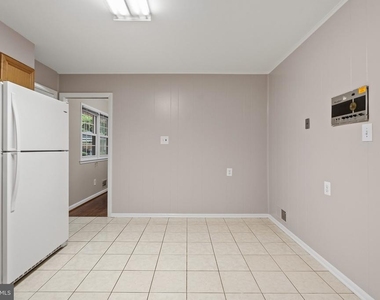 9120 Kristin Lane - Photo Thumbnail 35