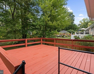 9120 Kristin Lane - Photo Thumbnail 10