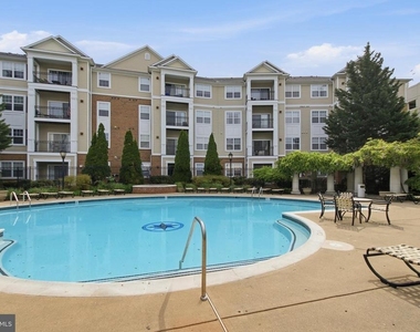 12913 Centre Park Circle - Photo Thumbnail 41