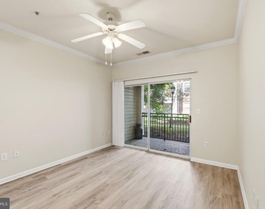 12913 Centre Park Circle - Photo Thumbnail 14