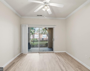 12913 Centre Park Circle - Photo Thumbnail 15