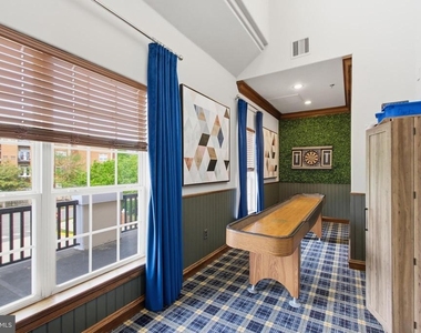12913 Centre Park Circle - Photo Thumbnail 38