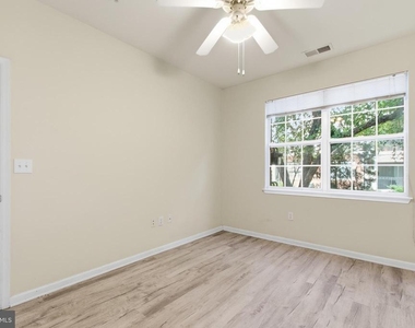 12913 Centre Park Circle - Photo Thumbnail 19