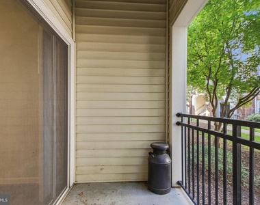 12913 Centre Park Circle - Photo Thumbnail 27