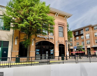 12913 Centre Park Circle - Photo Thumbnail 44