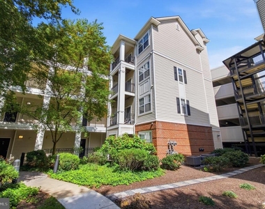 12913 Centre Park Circle - Photo Thumbnail 2