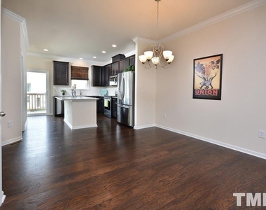 1108 Finch Court - Photo Thumbnail 3