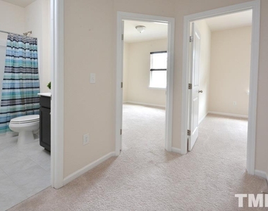 1108 Finch Court - Photo Thumbnail 19