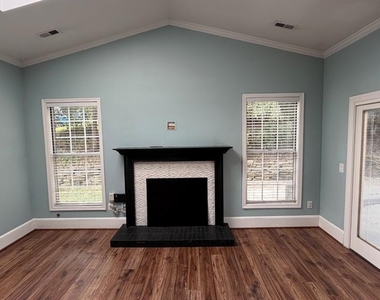 12319 Cliveden Street - Photo Thumbnail 8