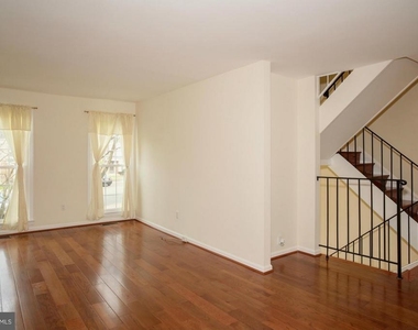 5431 Helm Court - Photo Thumbnail 1
