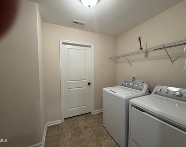 828 Bristol Bridge Drive - Photo Thumbnail 10