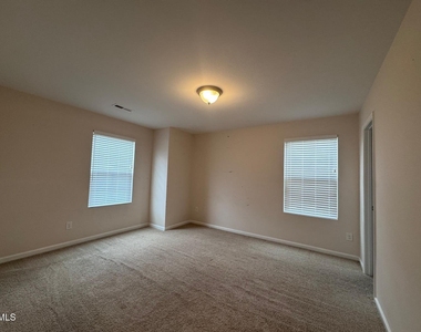 828 Bristol Bridge Drive - Photo Thumbnail 9
