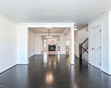12700 Dogwood Hills Lane - Photo Thumbnail 2