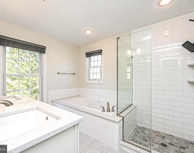 12700 Dogwood Hills Lane - Photo Thumbnail 22