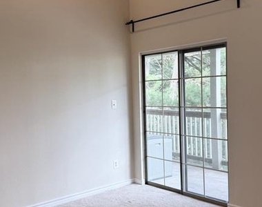 3908 Penderview Drive - Photo Thumbnail 9