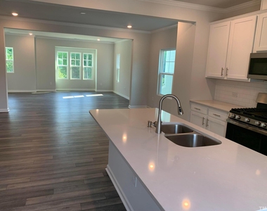 608 Hortons Creek Road - Photo Thumbnail 10