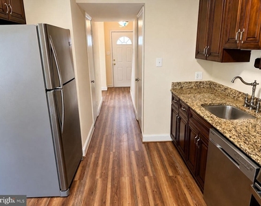 5530 Kendrick Lane - Photo Thumbnail 4