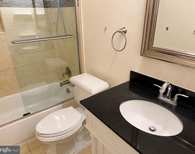 5530 Kendrick Lane - Photo Thumbnail 11