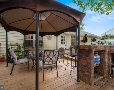 7620 Maritime Lane - Photo Thumbnail 22