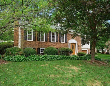 7620 Maritime Lane - Photo Thumbnail 1